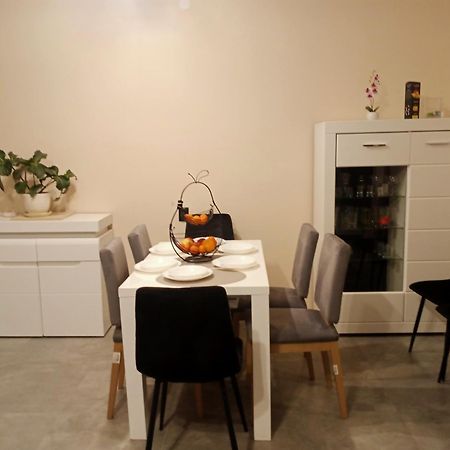 Uroczy Apartament Krakov Exteriér fotografie